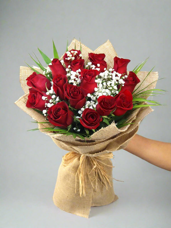 Jute Wrapping Red Rose Bouquet