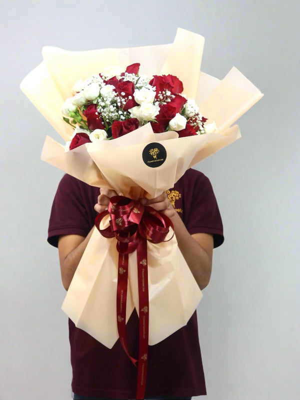 Elegant Red and White Rose Bouquet