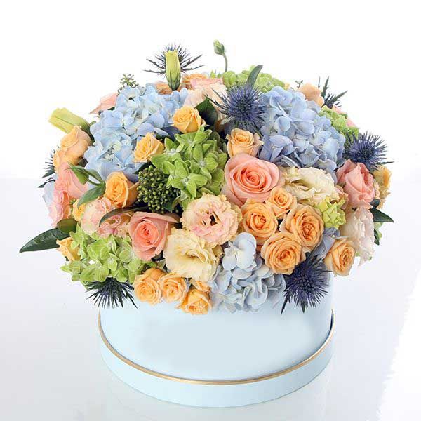 Mix-Flower-Arrangement-In-Box