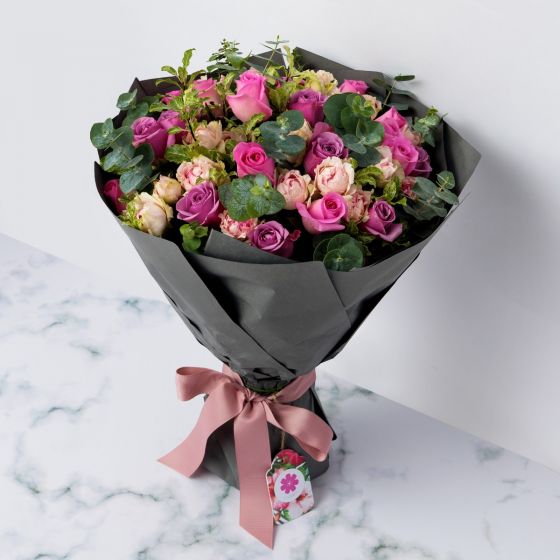 Pink-Spray-Roses-With-Eucalyptus