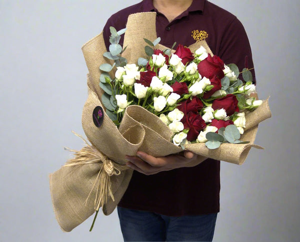 Jute Wrapping Red and white Rose Bouquet