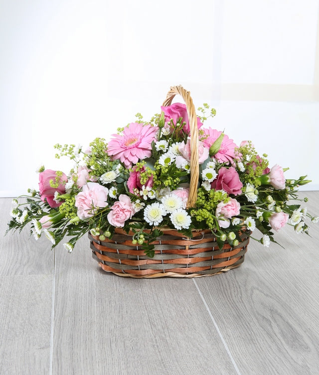 Elegant basket