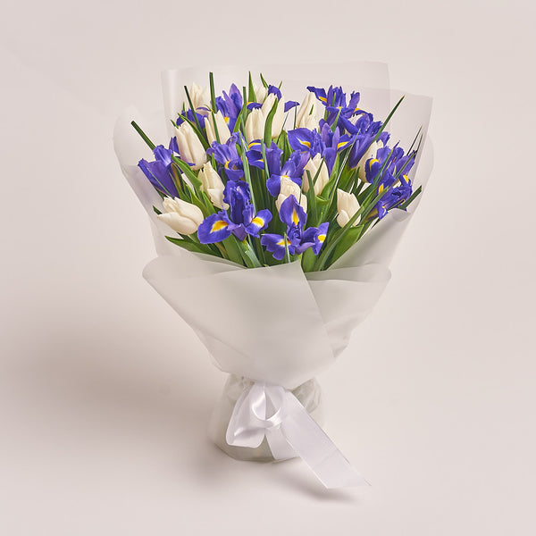 15 White Tulip And Iris